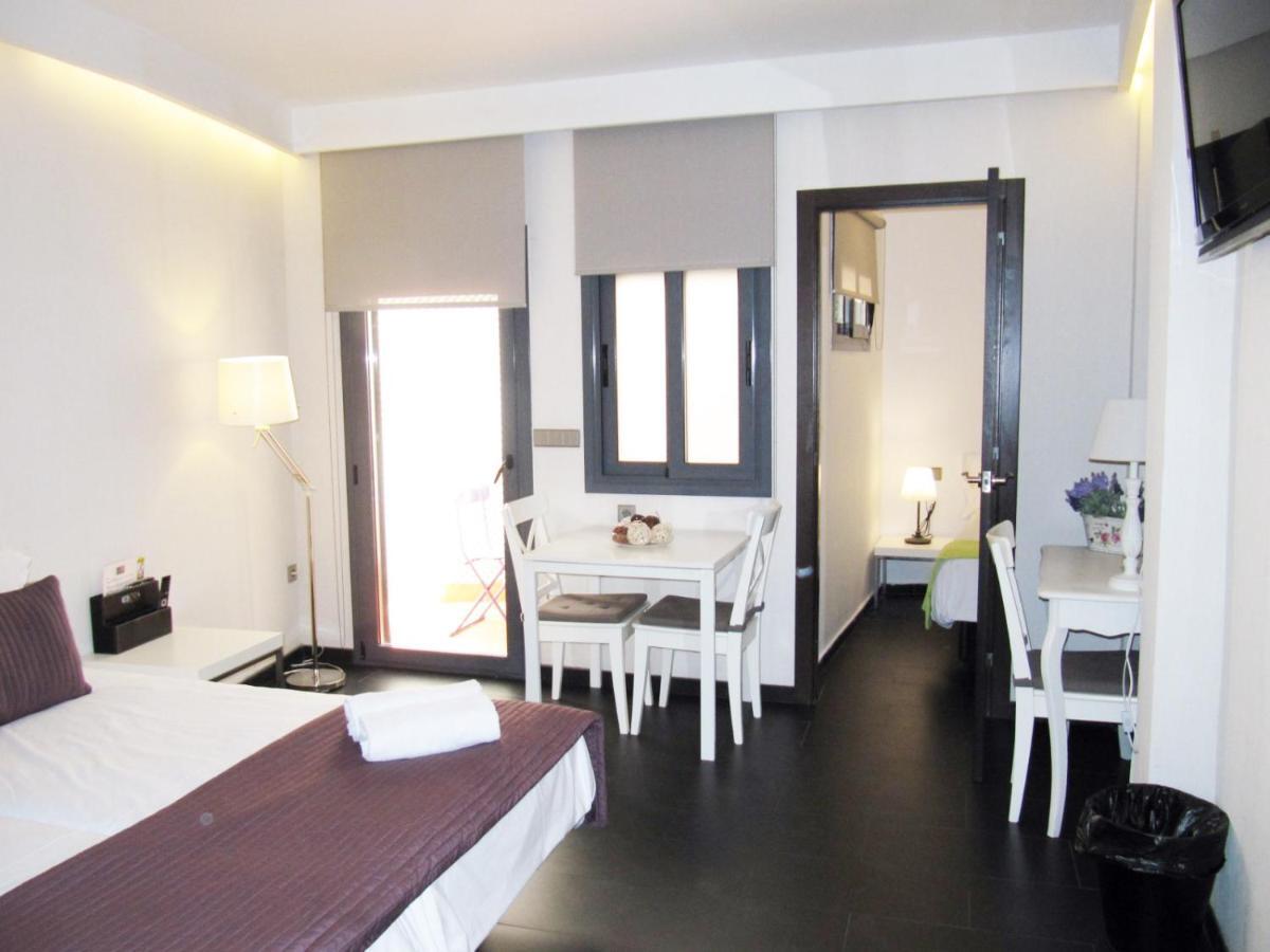 Barcelona Fifteen Central Aparthotel Aparthotel